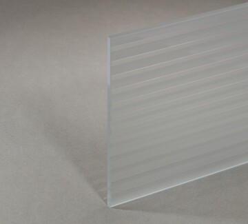 Et billede af en glastype med 8 mm STRIPES 3D